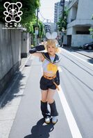 Parents daughter is really into cosplay of don't look absolutely Comiket.