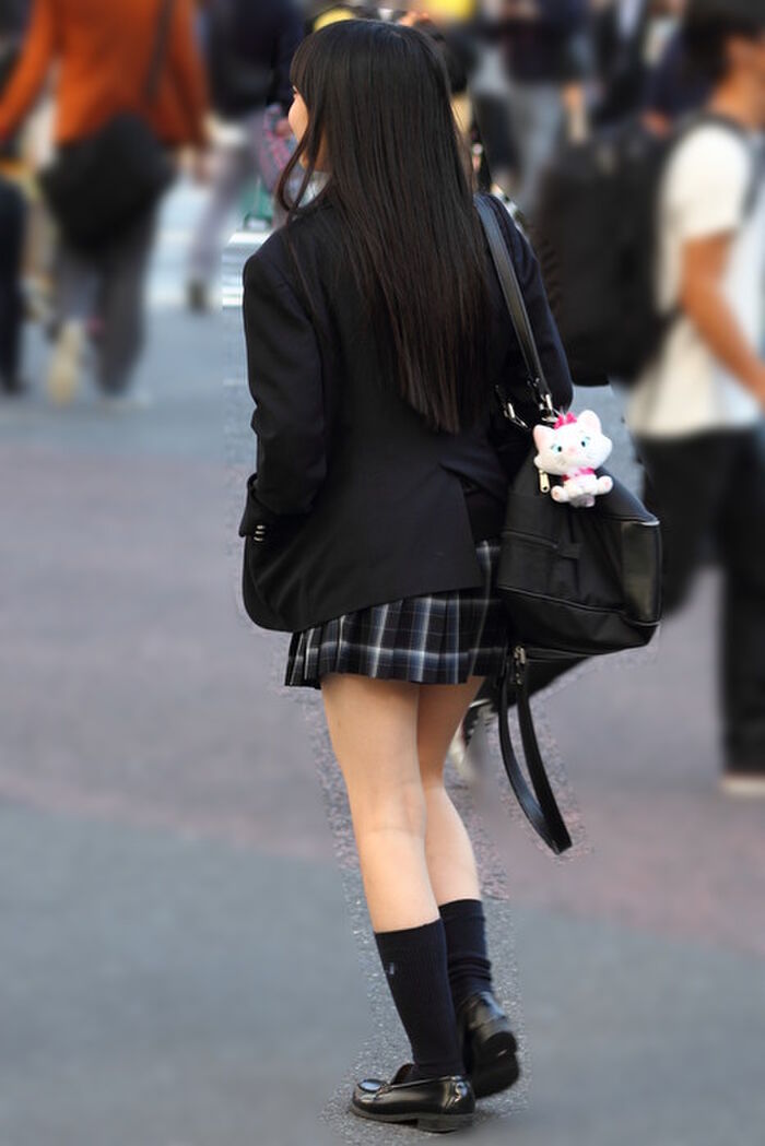 【JK盗撮50人以上】総勢50人以上の女子校生を街中で隠し... 37th image