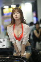 Enjoy at the elbow of Korea's busty round girl breasts feel Chinese Boxer