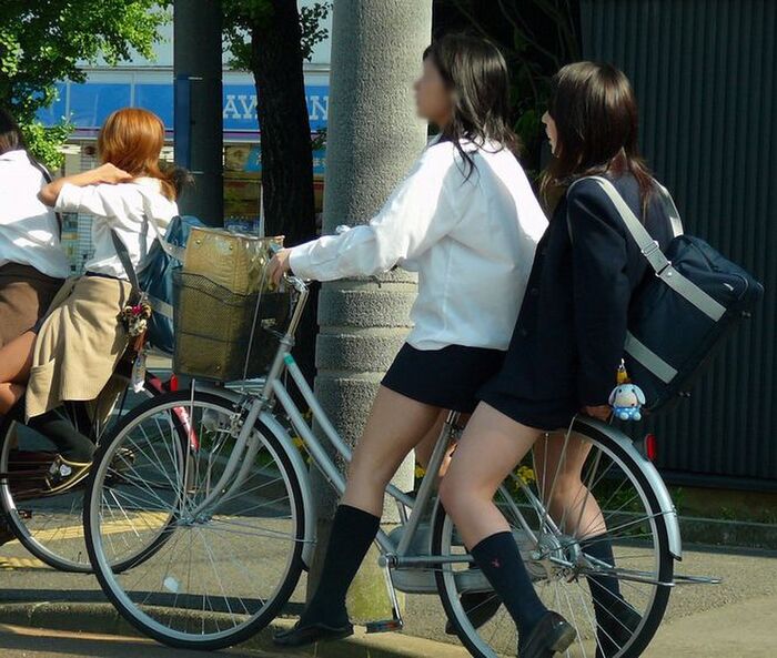 JK [and Miyoshi, image], in town from behind me (* ́Д ') I'll just nuke! 29-part... 2 16th image